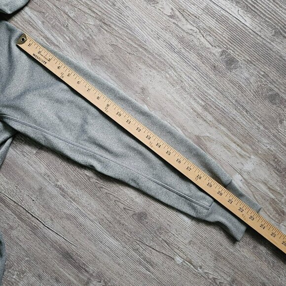 Nike Therma Fit Hoodie Womens M Big Spell Out Drawstring Gym Run Colorful Thumb - Picture 13 of 16